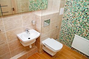 Modern History Apartments