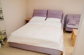 Modern History Apartments