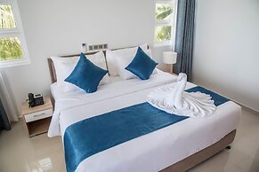 Reef Edge Thulusdhoo