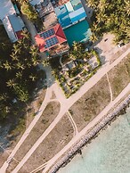 Reef Edge Thulusdhoo