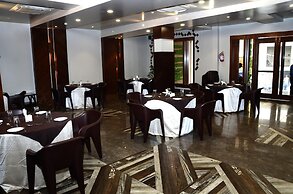 Hotel Abhinav International