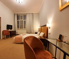 Holiday Suites Cracow