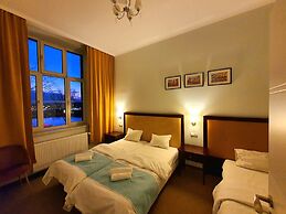 Holiday Suites Cracow
