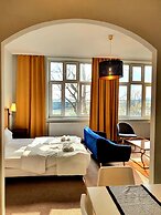 Holiday Suites Cracow