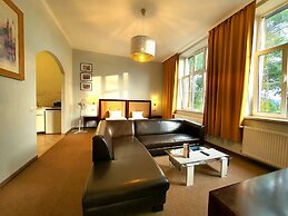 Holiday Suites Cracow