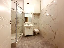 Holiday Suites Cracow