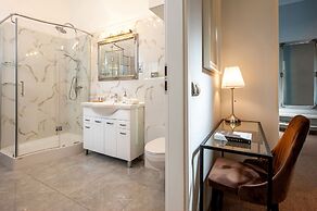 Holiday Suites Cracow