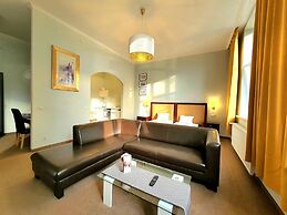 Holiday Suites Cracow