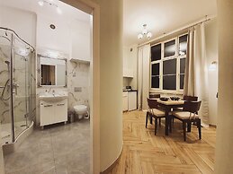 Holiday Suites Cracow