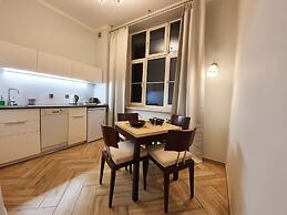 Holiday Suites Cracow
