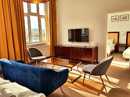Holiday Suites Cracow