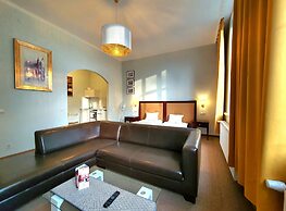 Holiday Suites Cracow