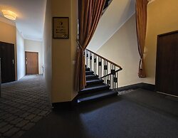 Holiday Suites Cracow