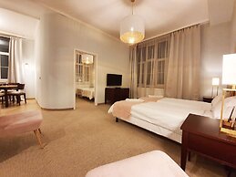 Holiday Suites Cracow