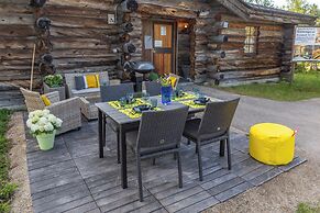 Kuukkeli Log Houses Teerenpesä - Superior Suite A49