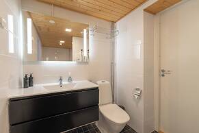 Kuukkeli Log Houses Teerenpesä - Superior Suite A49