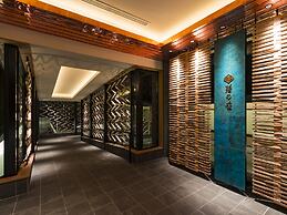 Lake Shikotsu Tsuruga Besso Ao no Za