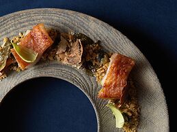 Lake Shikotsu Tsuruga Besso Ao no Za