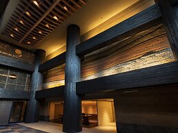 Lake Shikotsu Tsuruga Besso Ao no Za