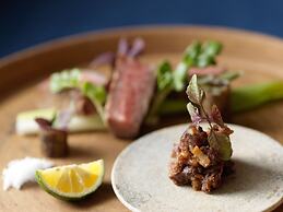 Lake Shikotsu Tsuruga Besso Ao no Za