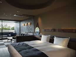 Lake Shikotsu Tsuruga Besso Ao no Za