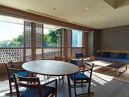 Lake Shikotsu Tsuruga Besso Ao no Za