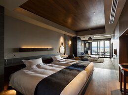 Lake Shikotsu Tsuruga Besso Ao no Za