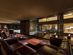 Lake Shikotsu Tsuruga Besso Ao no Za