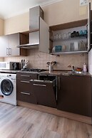 Four-room apartment on Nevsky 106