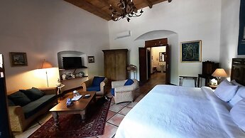 Los Almendros de San Lorenzo