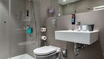 Holiday Inn - the niu, Keg Hamburg Ost by IHG