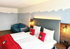 Holiday Inn - the niu, Keg Hamburg Ost by IHG