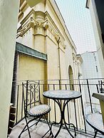 The Old Town Square & Parizska Apartments