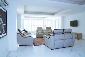 Villa Somone Pied Dans L'eau