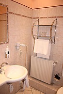 Hotel Meyer - Alter Bergischer Gasthof