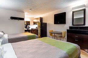 Studio 6 Lagrange, GA