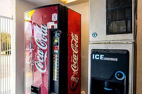 Studio 6 Lagrange, GA