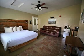 Hidden Canyon Retreat