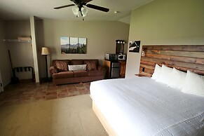 Hidden Canyon Retreat