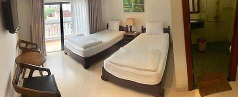 Backhome Hotel - Hostel