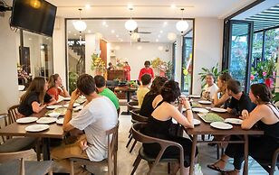 Backhome Hotel - Hostel