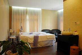 Forever Green Resort