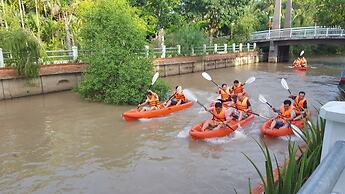 Forever Green Resort