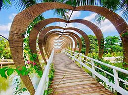 Forever Green Resort