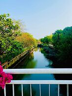 Forever Green Resort