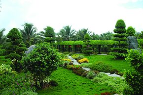 Forever Green Resort