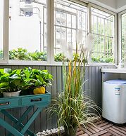 Henry's Apartment- Taikang Road