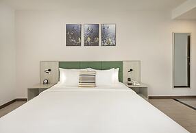 Atlantic Nha Trang Hotel