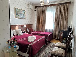 Sarbon Hotel