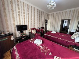 Sarbon Hotel